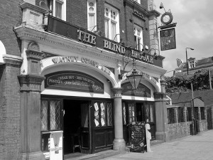 the-blind-beggar-pubB&W